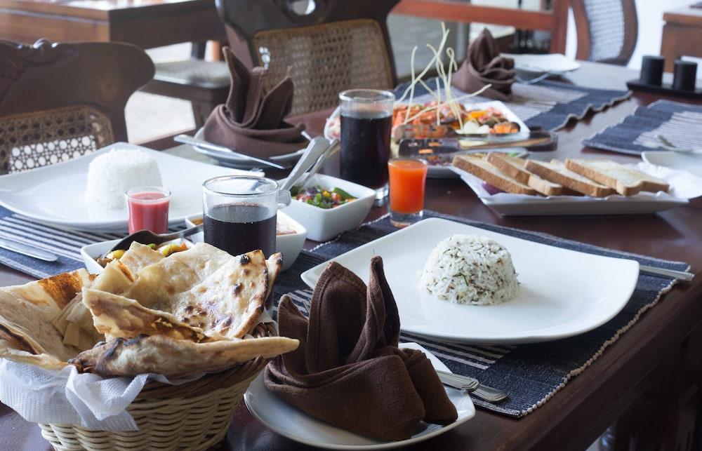 فندق جافنا هيريتيدج المظهر الخارجي الصورة